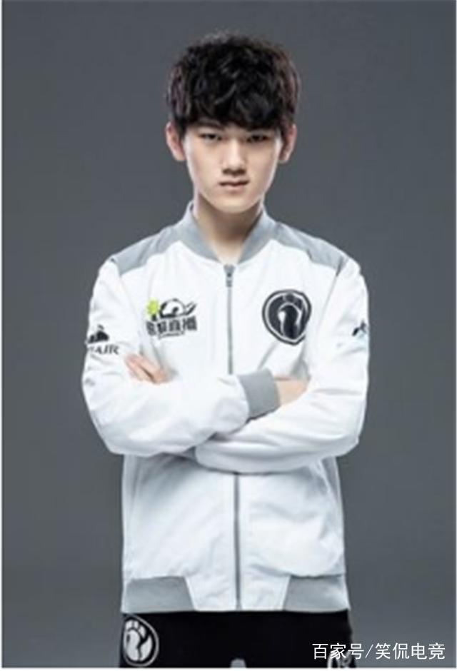 Mouz青训选手：我有一线实力，还需积攒线下经验